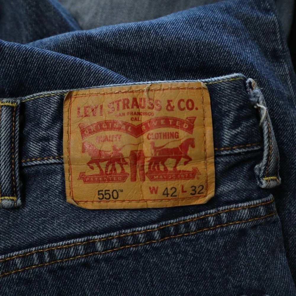 Levi's 550 Jeans Mens 42x32 Relaxed Fit 5-Pocket‎ Cotton Denim Blue